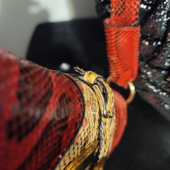 EXTREMELY RARE DOLCE AND GABBANA SNAKESKIN BAG😍 UNLISTED‼️ - Picture 6 of 8